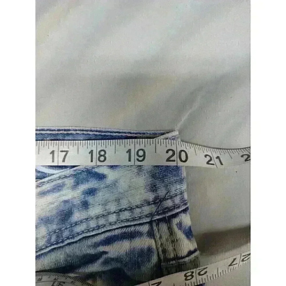 Jordan Craig Legacy Edition Distressed Jeans Men’s Sz 38x32Straight Fit - Picture 3 of 6